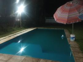 Cabañas Glorias, hotel a Alvear