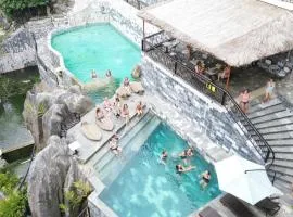 Lotus Hostel Ha Giang Loop