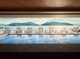 edit x seven SETOUCHI SHODOSHIMA, hotel com estacionamento em Shodoshima