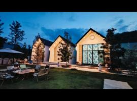 พิงภู ไทรโยค กาญจนบุรี, Hotel in Sai Yok