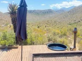 The Cactus Deck by Matilo Cabins Klein Karoo R62 with Hot-tub