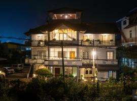 Suriya Guest, hotel con estacionamiento en Nuwara Eliya