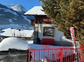 Chalet Franzi - ruhig, direkt an der Piste & ideal für Familien