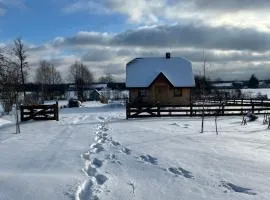 Życie- Roztocze Domek ze stawem i rzeką