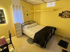 Niroda homestay – hotel w mieście Jorhat