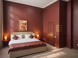 The Lantern Central Hotel