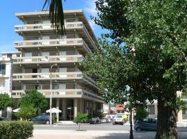 Dioscouri Hotel, hotel cerca de Aeropuerto de Spárti - SPJ, Esparta