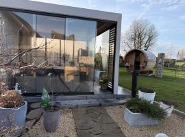 B&B - Privé Wellness Moonlight, hotel en Brakel