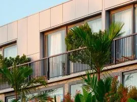Hidden City Ubud - Modern Comfort & Relaxed Living near Central Ubud and Green Fields