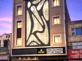 Pineberry Hotels - Near Golden Temple, hotel em Amritsar