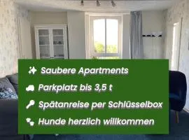 Haus Krabbe Apartments, zentral gelegen zwischen Bremerhaven und Cuxhaven, Hunde kostenfrei willkommen, hauseigene kostenfreie Parkplätze, Unterstellmöglichkeit für Fahrräder und E-Bikes