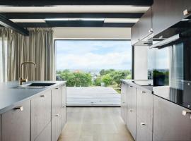 Home By Skødshoved With Sea View, Hotel in Knebel