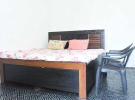 Collection O Hi Hotel & Restaurant, hotelli kohteessa Morādābād