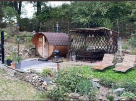 Ferienhaus Vogtland mit Sauna und Hot Tub, hotel Weischlitz városában