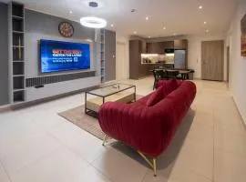 Modern 2-Bed, 2-Bath Executive Apartment at Bantree, Airport Residential