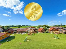 Ferienhof Kosertal - Erlebnisbauernhof, Reitstall & Spa, Hotel in Marktleugast