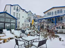 Laguna Beach Club Bazaleti Lake, hotel en Dushetʼi