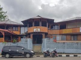 Rima Family Hostel: Ruteng şehrinde bir otel