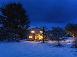 Ubaku Villa 美瑛一棟貸し別荘 Private Nature Retreat in Biei Hokkaido