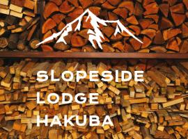 Slopeside Lodge Hakuba, hotel em Otari