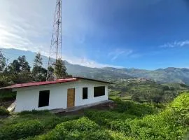 Casa de campo con impresionante vista a cataratas y montañas en Canta
