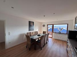 Ferienwohnung am sonnigen Südhang, hotel i Lorscheid