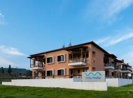 Villa Melia Luxury Suites – hotel w mieście Ierissós