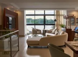 Huge Sea View Apartment In Centre Sliema - 3 Beds!