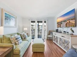 Shoreline Glimmer at Sea Cabin w Pool