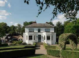 Tewinbury Farm Hotel, Hotel in Tewin