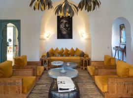 Villa Riad Marrakech, hotel sa Najem