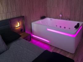 Mostique Spa Apartment with Jacuzzi, hotel en Gdansk