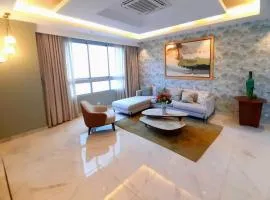 Luxury 3-Bedroom Apartment with Pool in Naco, Santo Domingo