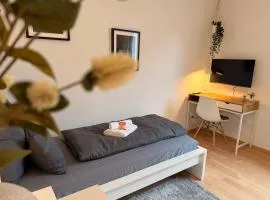 KS Stays Apartments - 2 Schlafzimmer mit Einzelbetten für 4-5 Personen