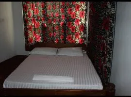 Family-Friendly Guest Room Retreat in Mwanza with Mountain Views