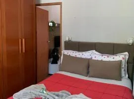 Casa Espaçosa Com 2 suítes e Ar