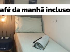 Micro Flat Compacto c/Banheiro, hotel em Volta Redonda