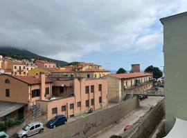 Appartamento Giallo, hotelli kohteessa Rio Marina