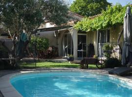 villa avec piscine privé ,plages à 7 min ,5km, hotel en Frontignan