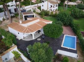 Villa avec piscine à proximité des plages: Teulada'da bir otel
