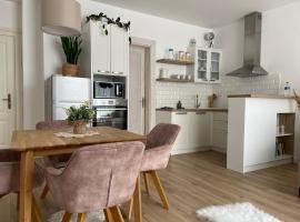 the house, מלון בפופרד