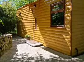 The Swallow's Return LogCabin, Carlingford, A91D954