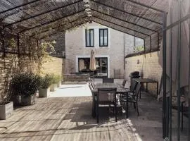 Maison de Pauline, Chablis Vineyard