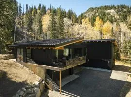 Milly Slopeside Studio