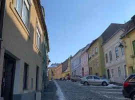 Friendwell Downtown Studio