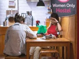 Buba House - Women Only Hostel