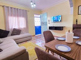 Studio Chic au centre de Larache, hotel sa Larache