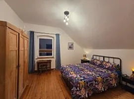 Quartier1905 charmanter Altbau waldnah & verkehrsgünstig