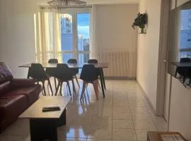 Spacieux T4 lumineux avec balcon confort, calme et modernité à Joué-lès-Tours