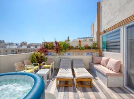 Luxury Bright Penthouses with Jakkuzzi,Valletta and Marina Views - VIP Feel, hotel i Misraħ Il-Barrieri